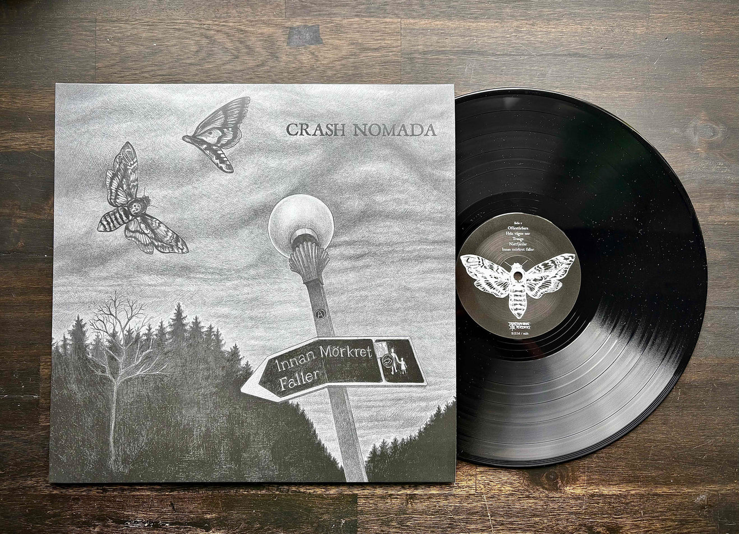 Crash Nomada - Innan mörkret faller (Vinyl LP)