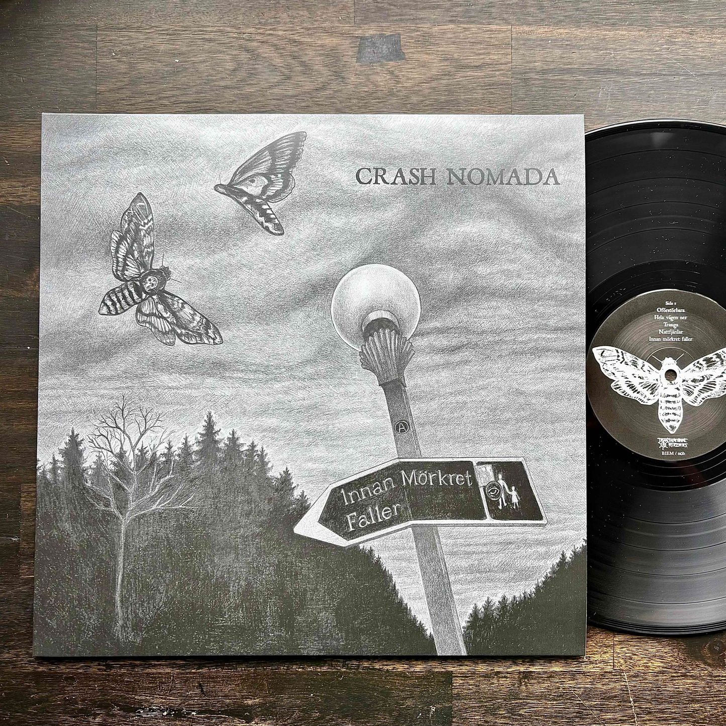 Crash Nomada - Innan mörkret faller (Vinyl LP)