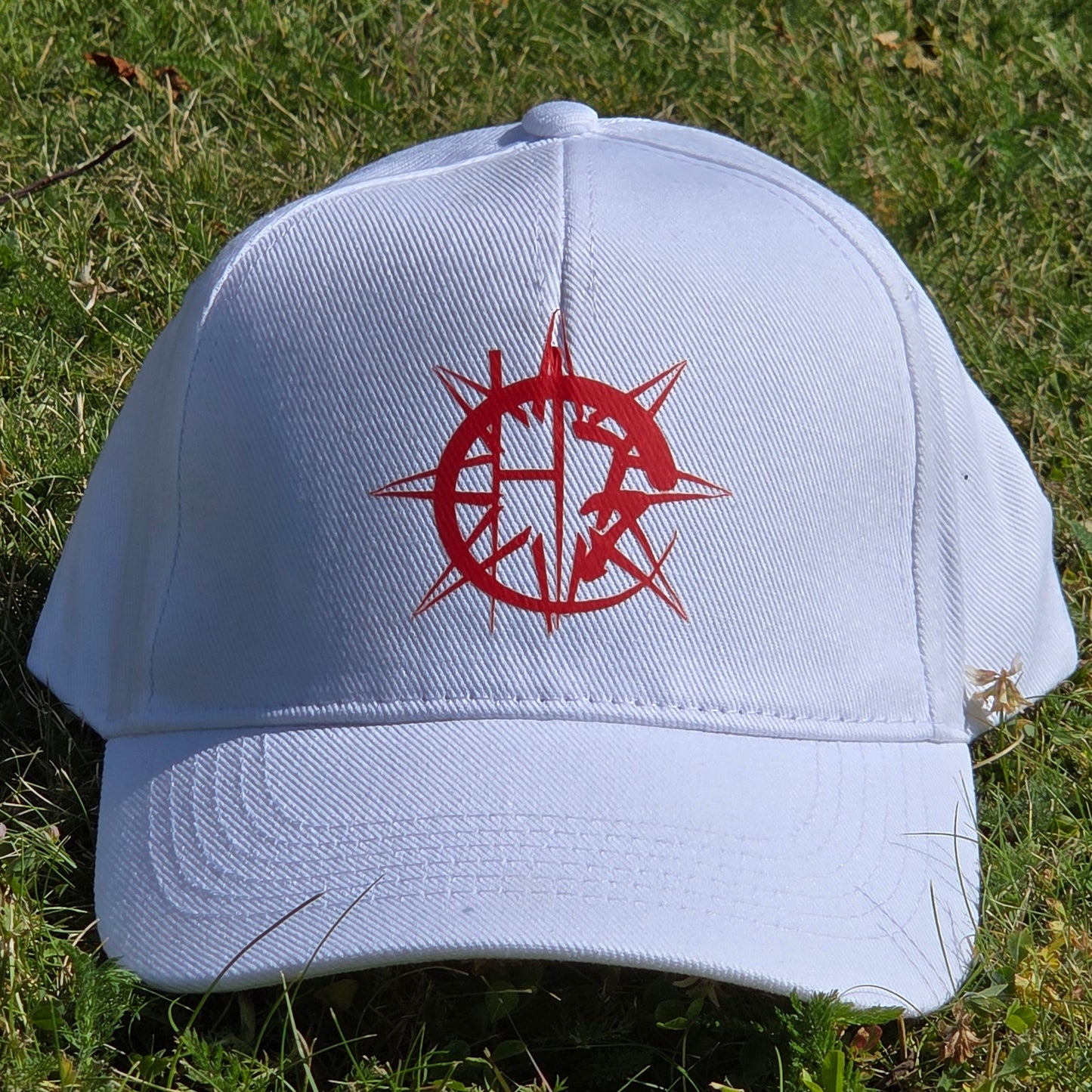 Charta 77 - Röd symbol (Keps)
